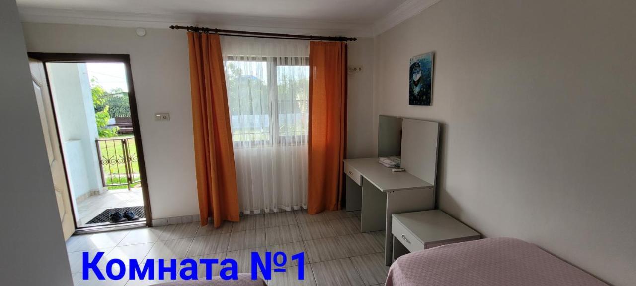 Apsa Butik Hotel Sochumi Exterior foto