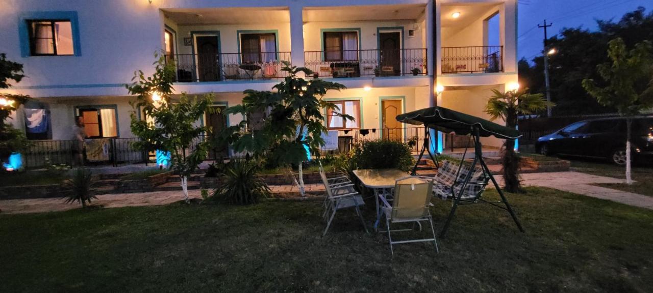 Apsa Butik Hotel Sochumi Exterior foto