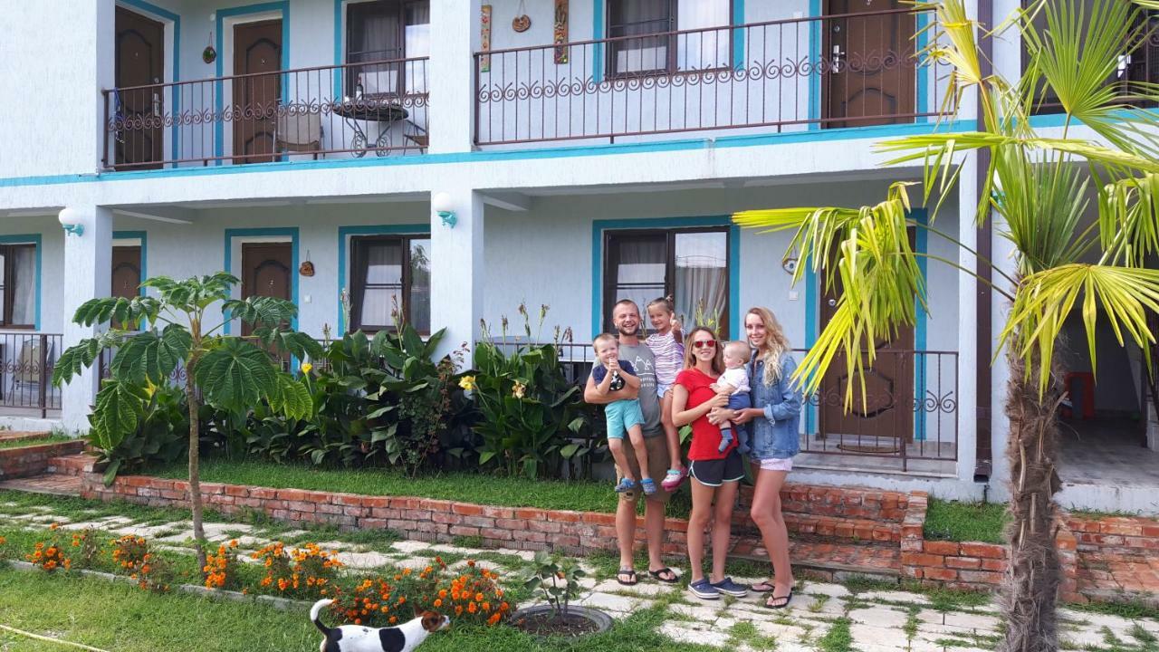 Apsa Butik Hotel Sochumi Exterior foto